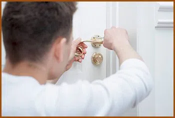 Interstate Locksmith Shop San Antonio, TX 210-780-7303 Interstate Locksmith Shop San Antonio, TX 210-780-7303 - 14-install-new-lock
