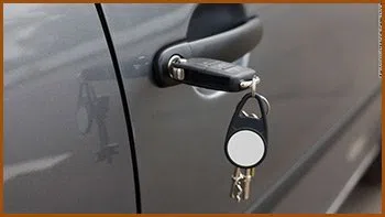 Interstate Locksmith Shop San Antonio, TX 210-780-7303 - 18-car-unlock
